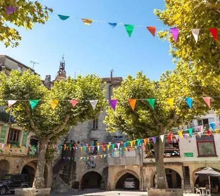 Au Coeur De La Vieille Ville, Privee Independante * Sommières