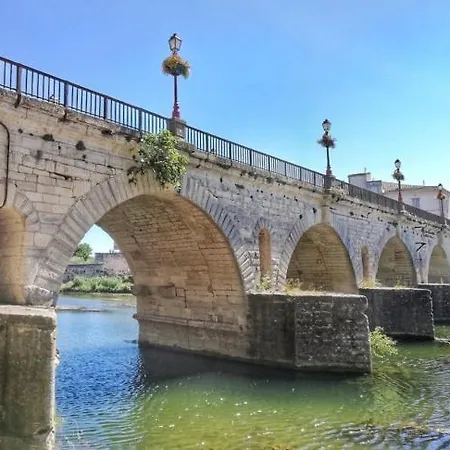 Accommodatie bij particulieren Au Coeur De La Vieille Ville, Privee Independante Sommières